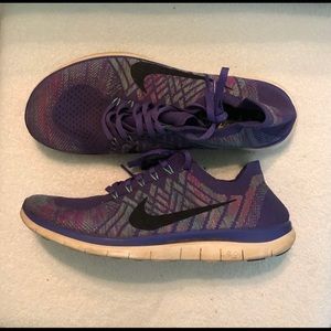 Nike Flyknit Sneakers